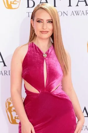 Amelia Dimoldenberg