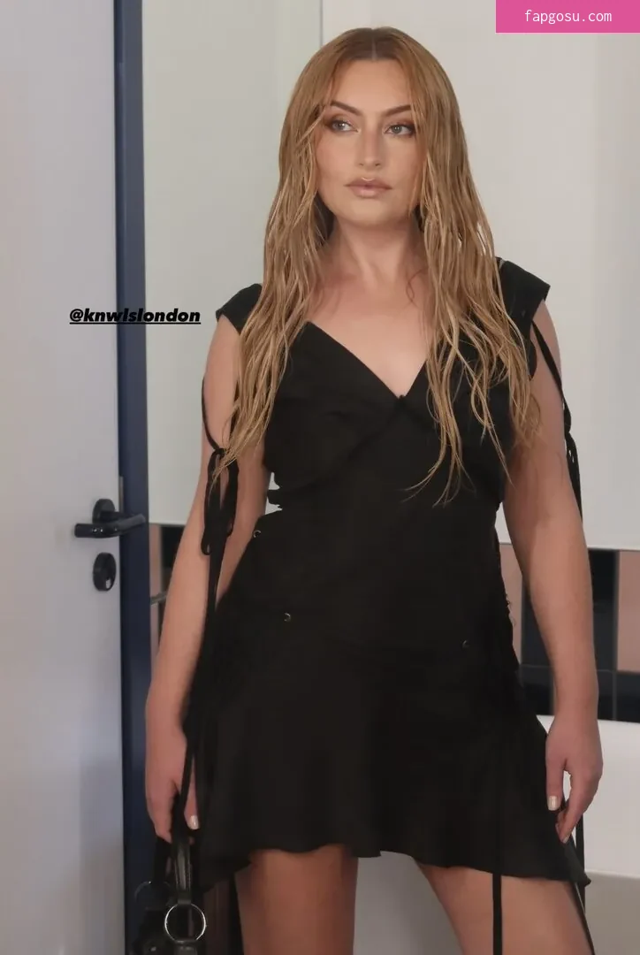 Amelia Dimoldenberg - Photo #421