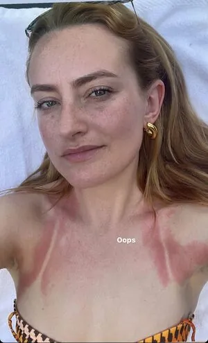 Amelia Dimoldenberg