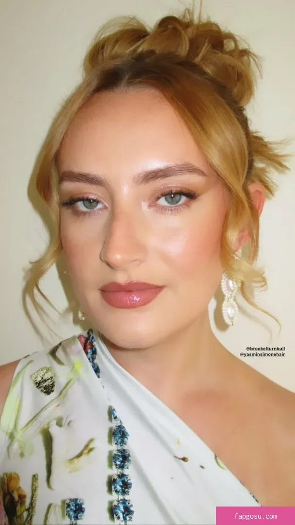 Amelia Dimoldenberg - Photo #57