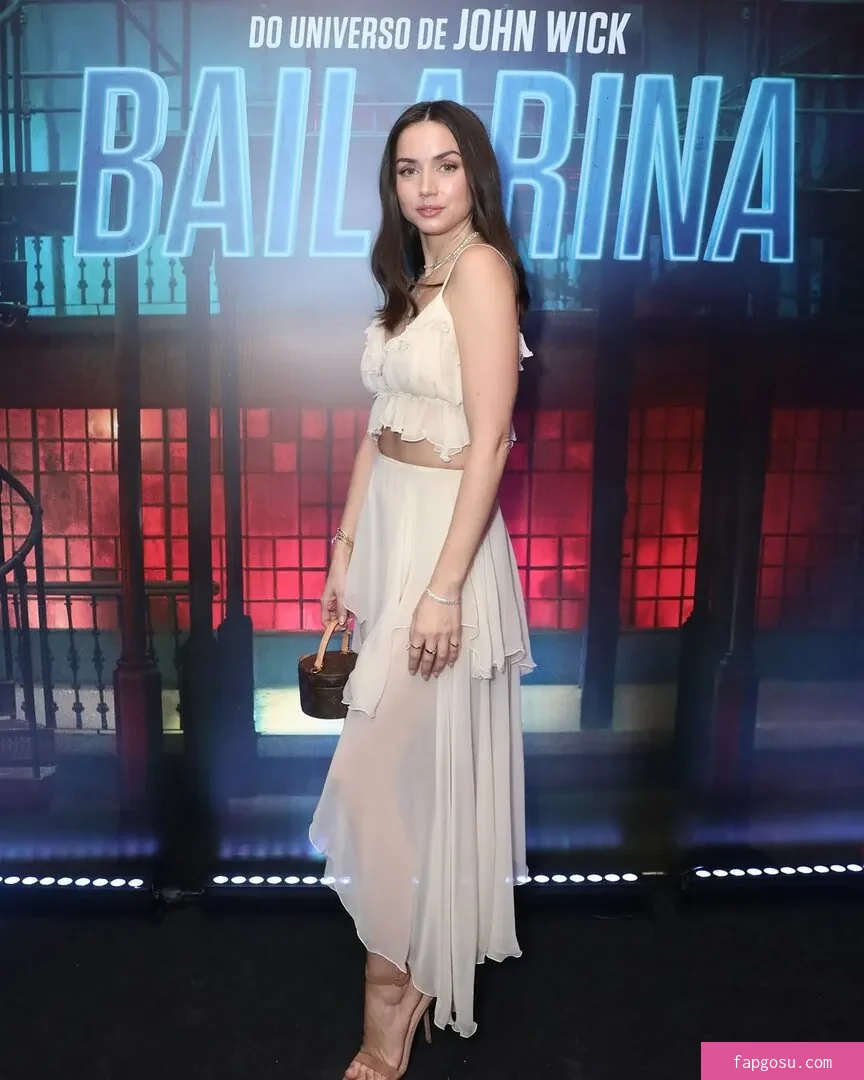 Ana De Armas