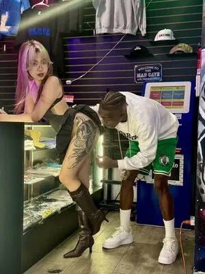 ange_de_miel content
