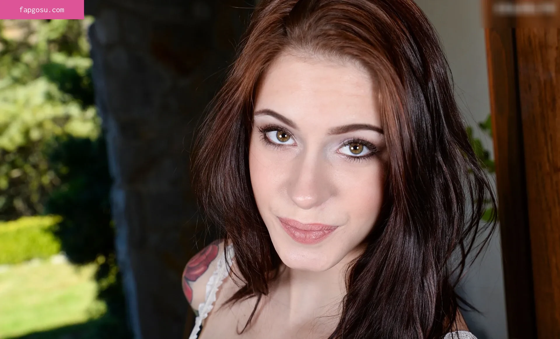 Anna De Ville