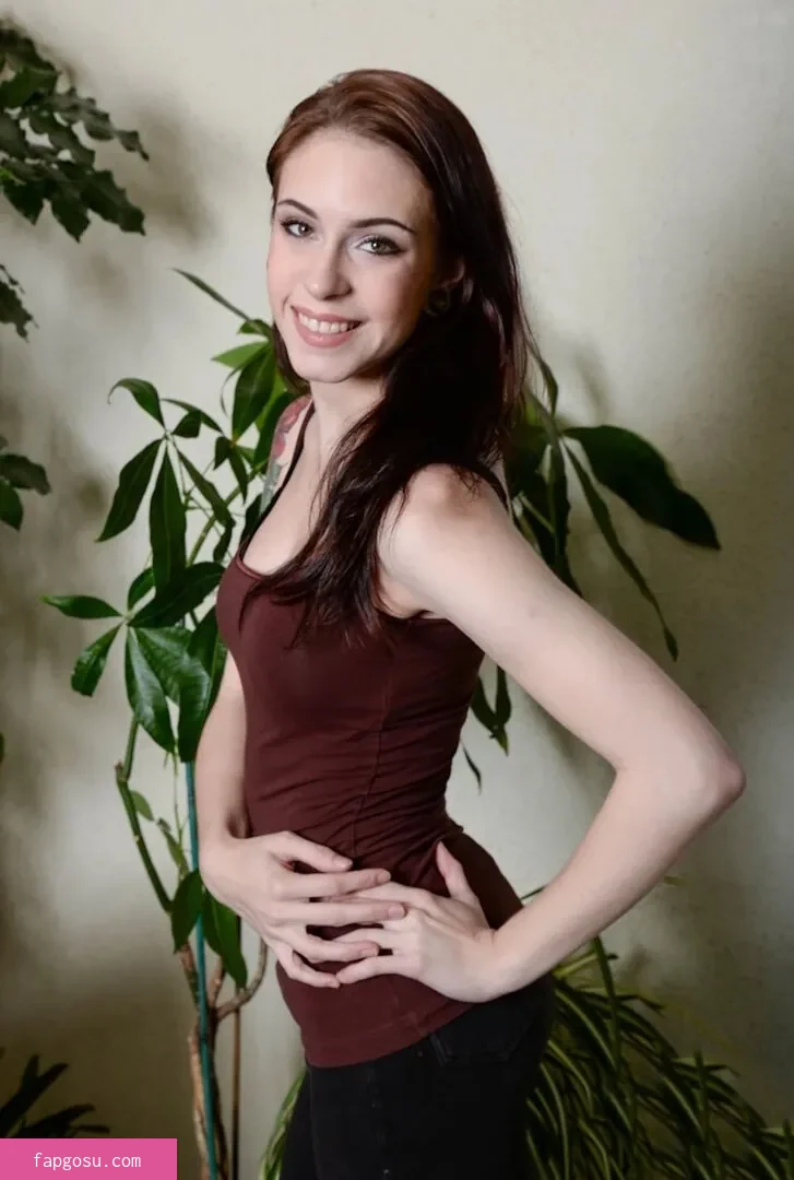 Anna De Ville