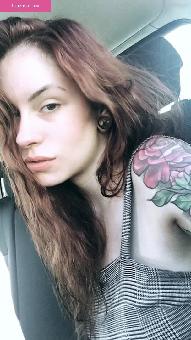 Anna De Ville