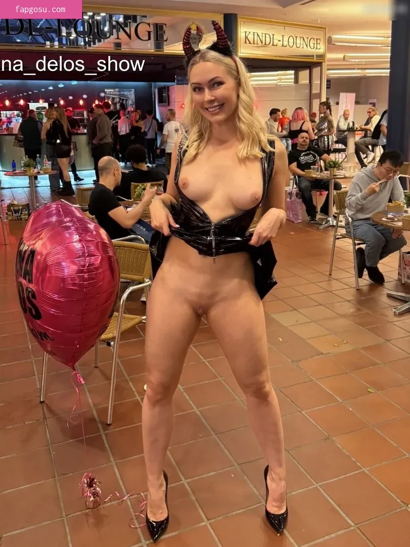 Anna Delos