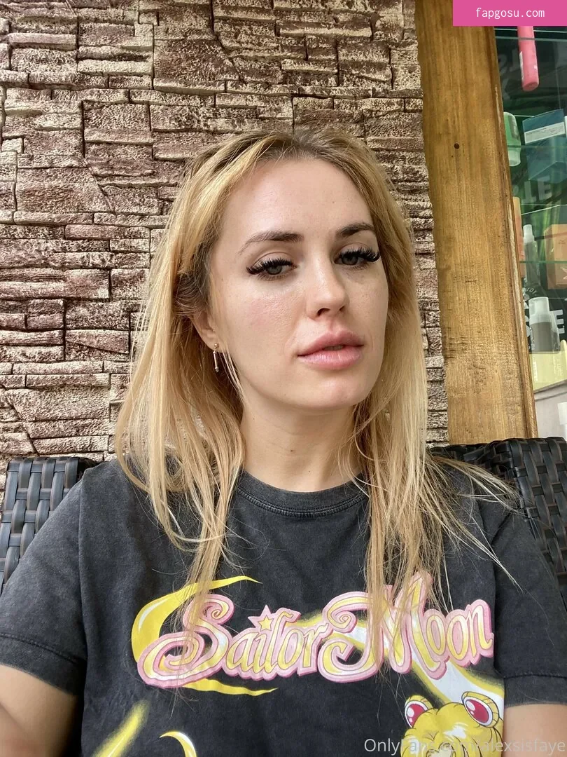 Alexsis Faye