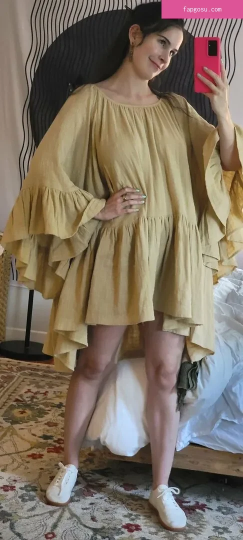 Aella_Girl
