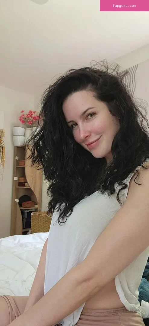 Aella_Girl