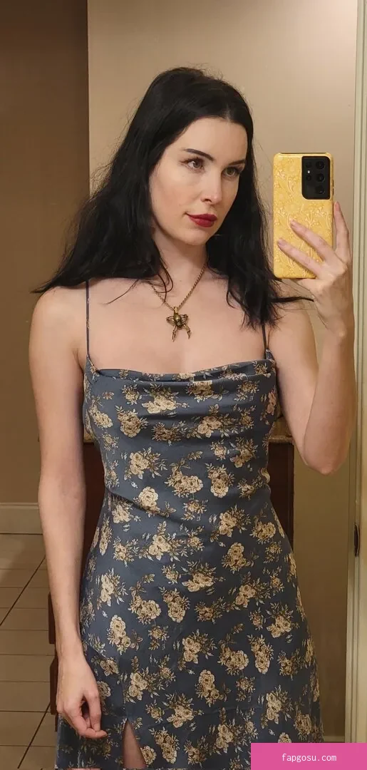 Aella_Girl