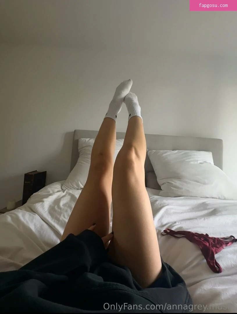Anna Grey