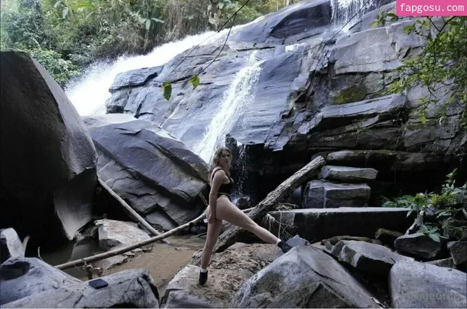 Anyamelia_george