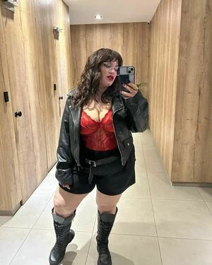 Ailin Heredia content