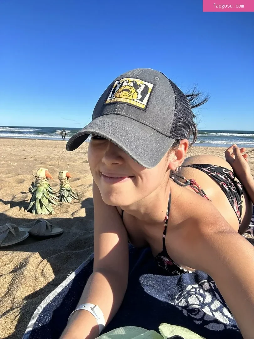Ana Hikari