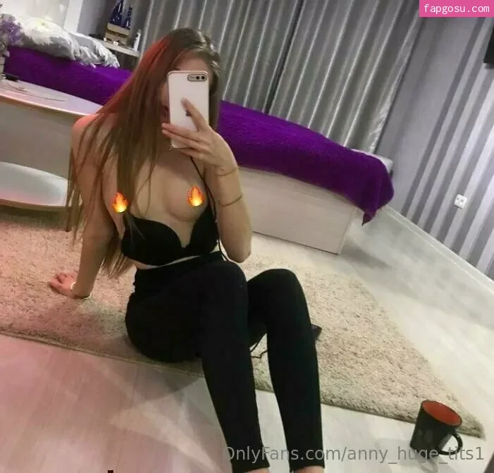 anny_huge_tits1