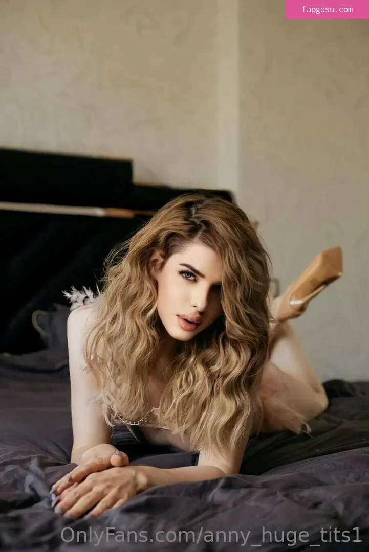 anny_huge_tits1