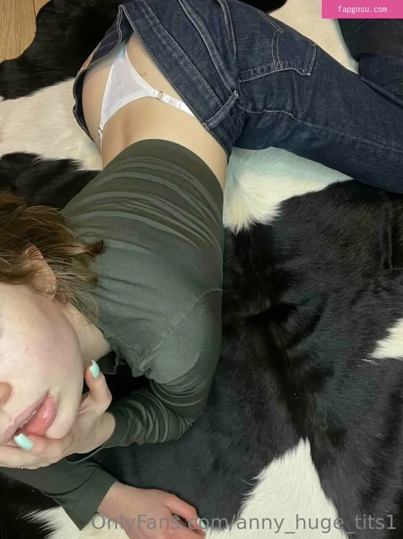 anny_huge_tits1
