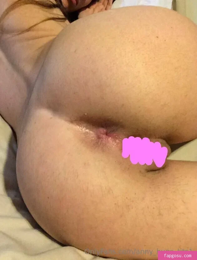 anny_huge_tits1
