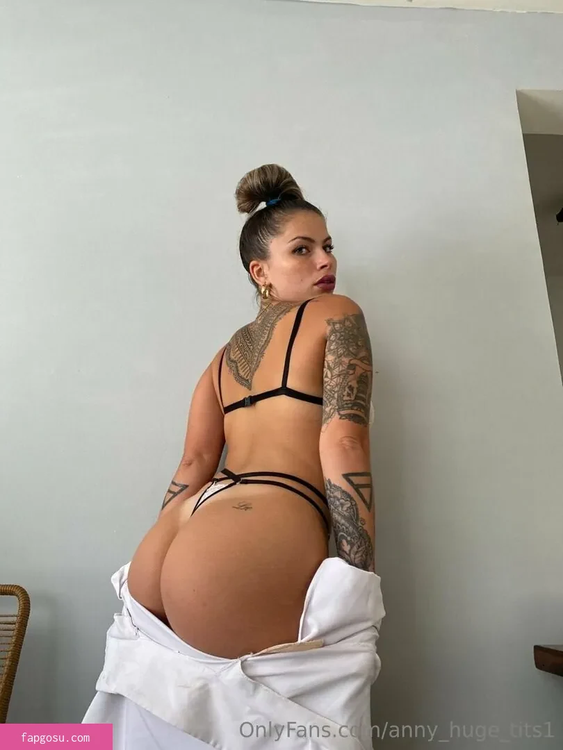anny_huge_tits1 - Photo #3474