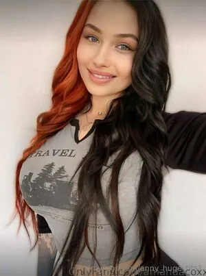 anny_huge_tits1
