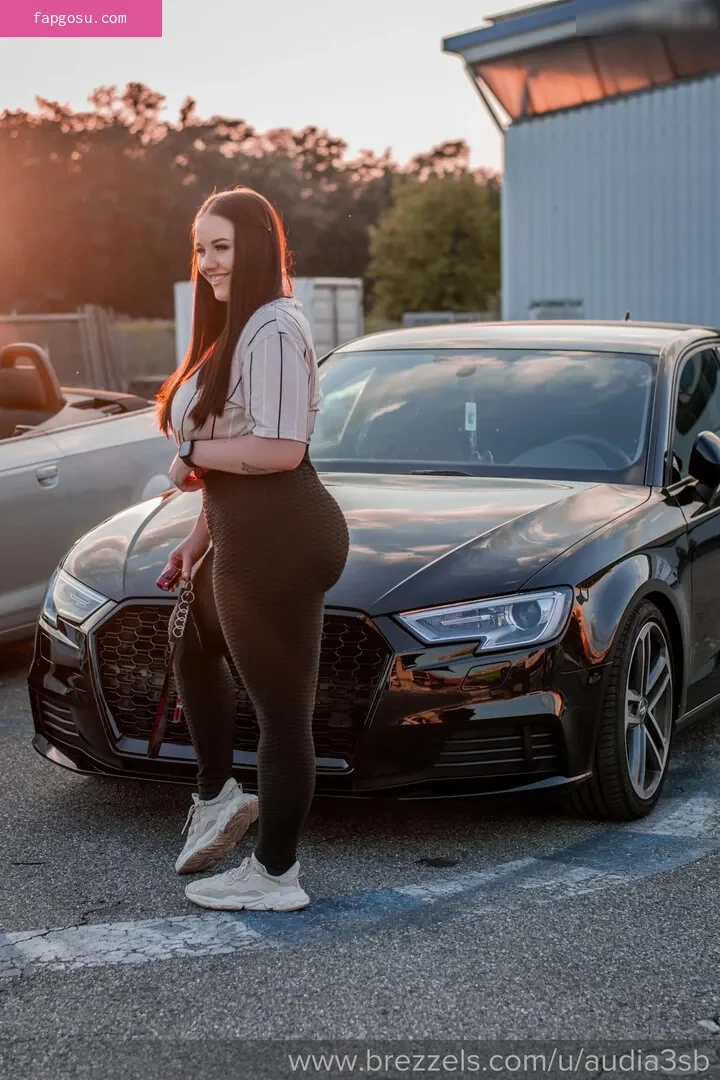 Audia3sb / helenaa.a3