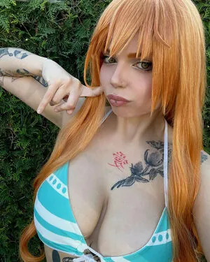 ainely32 content