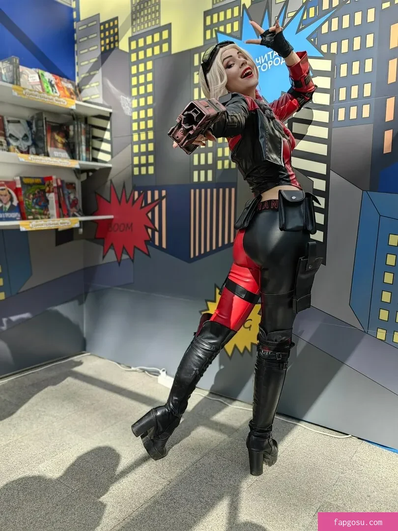 Anya Ichios