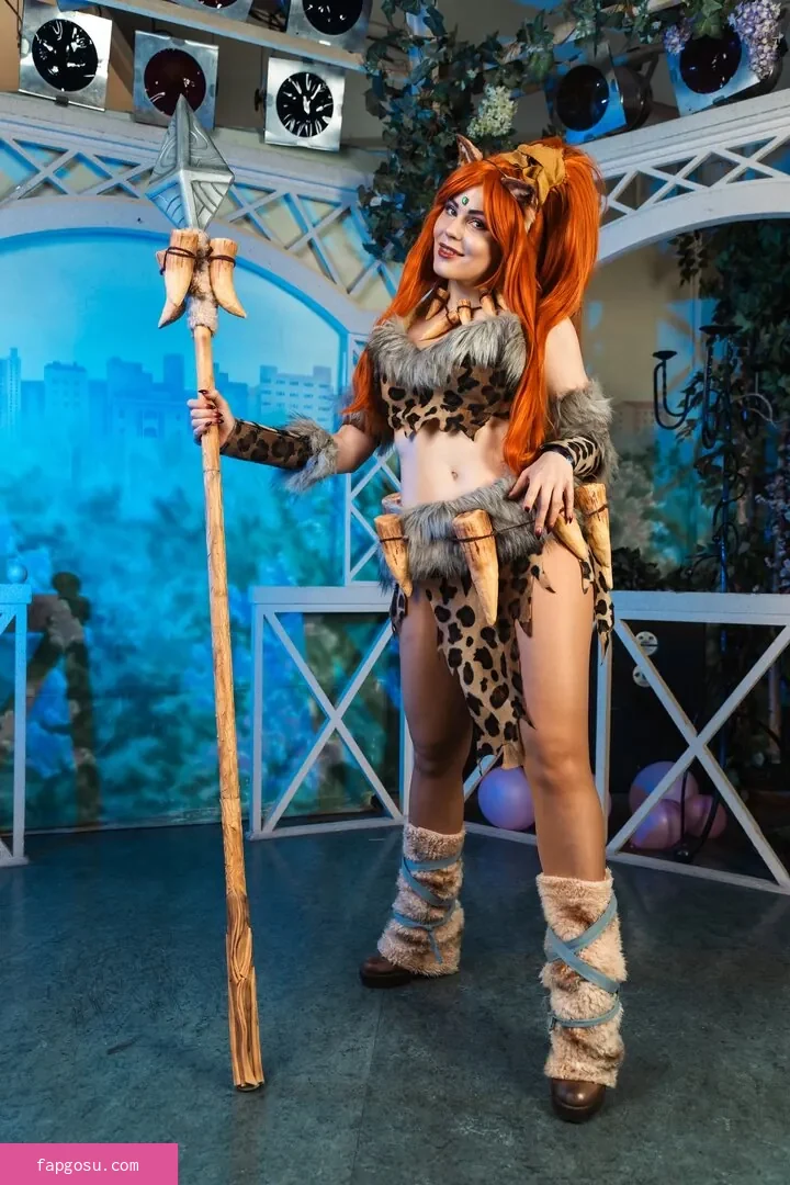 Anya Ichios