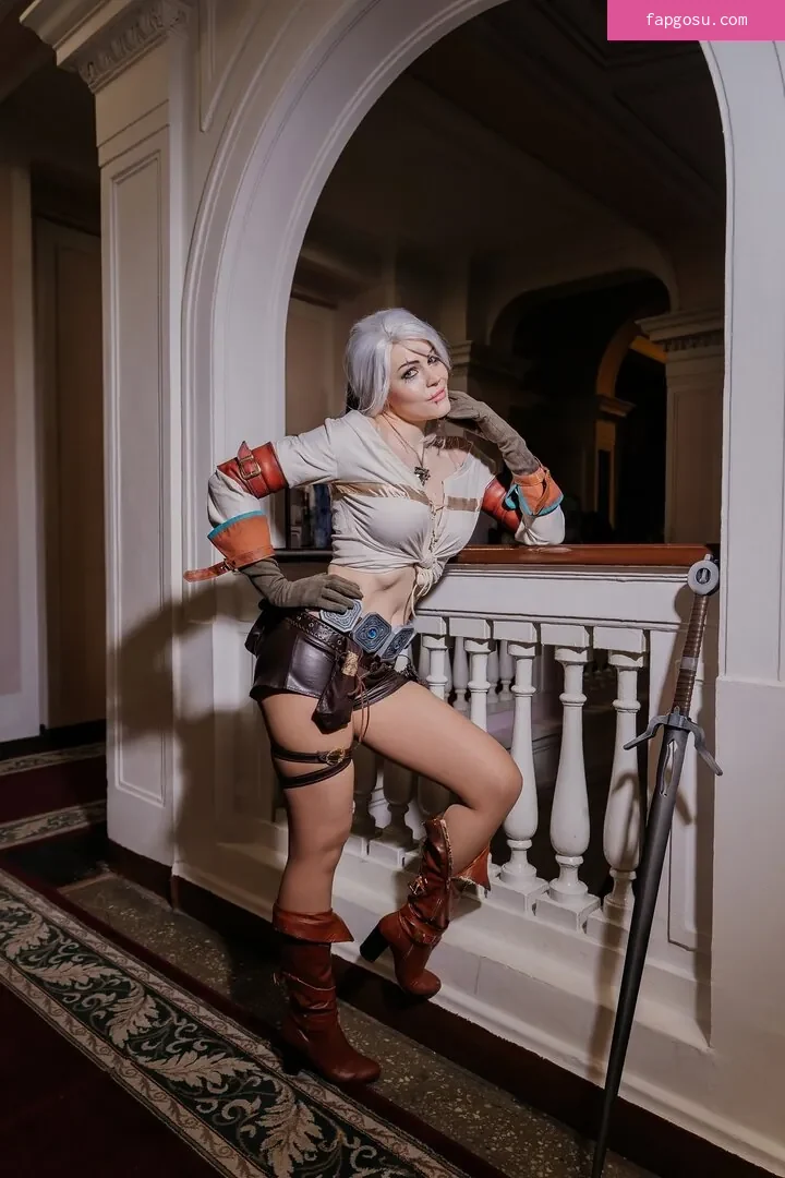 Anya Ichios