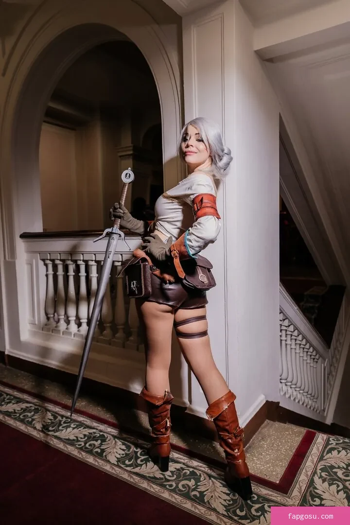 Anya Ichios