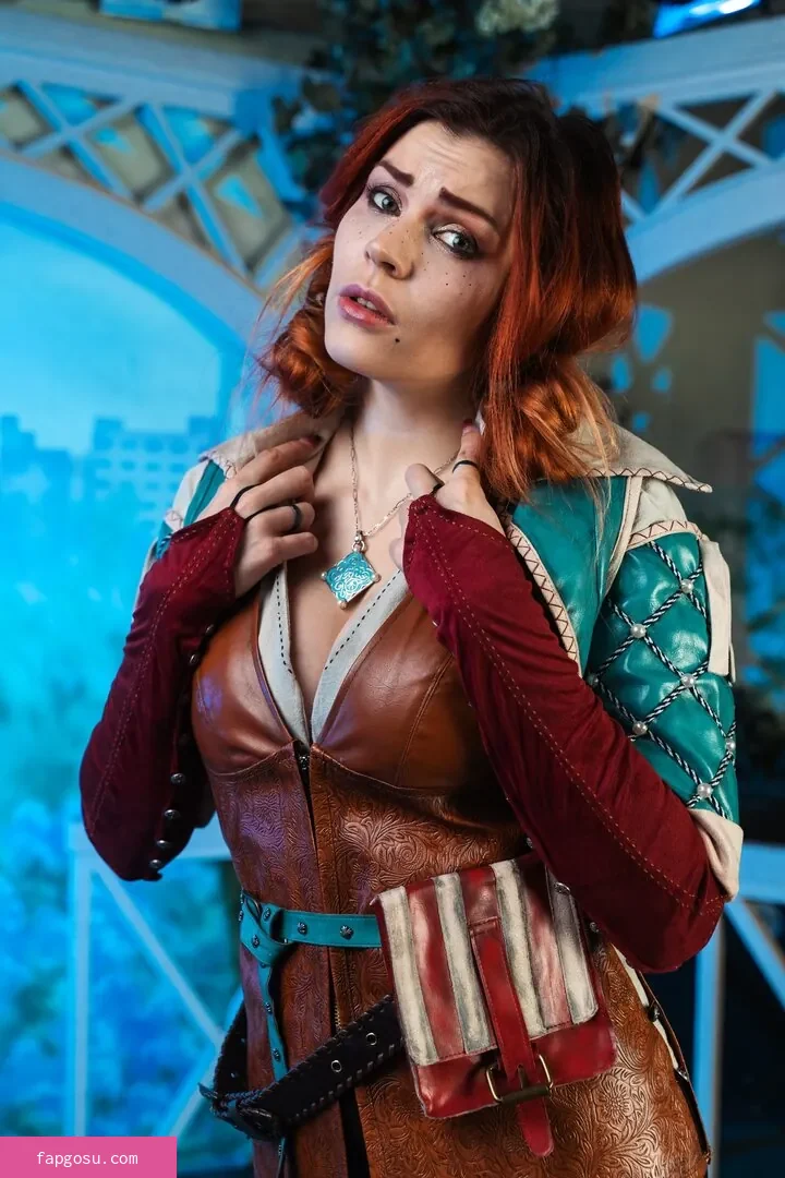 Anya Ichios