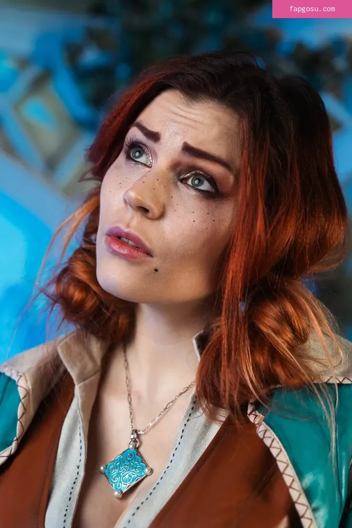 Anya Ichios