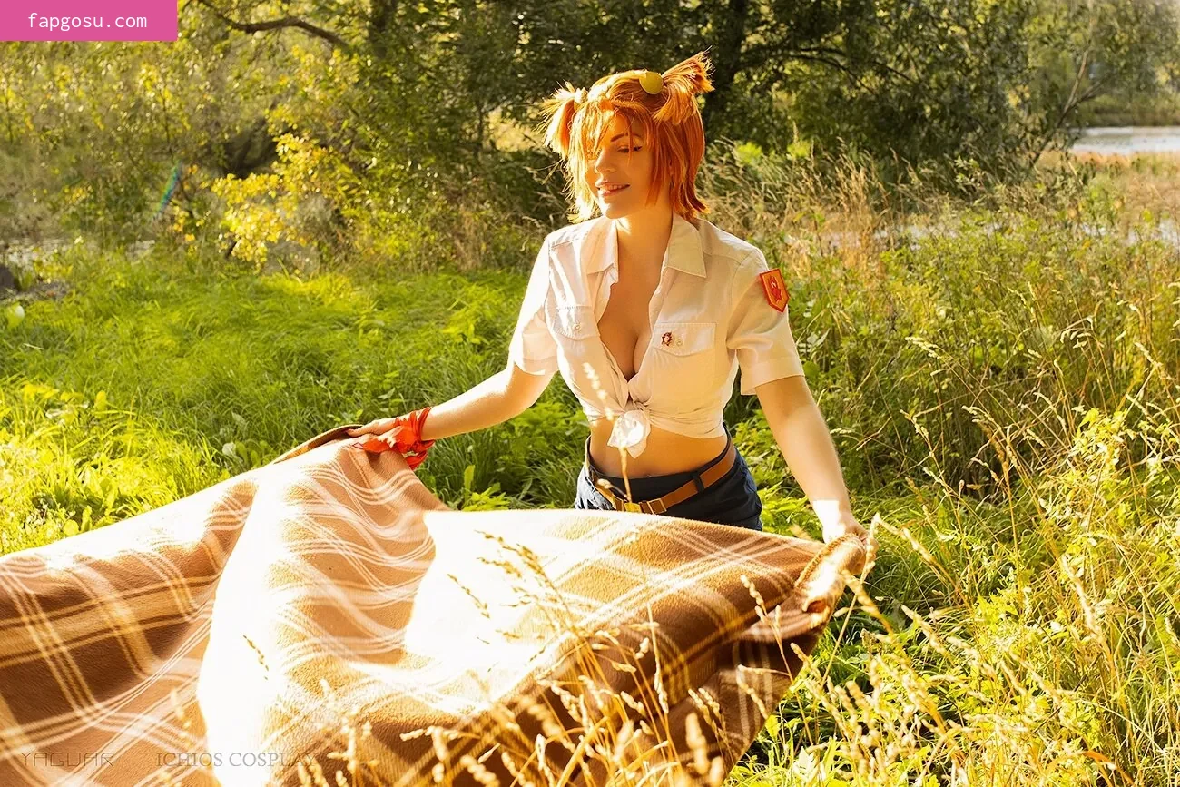 Anya Ichios
