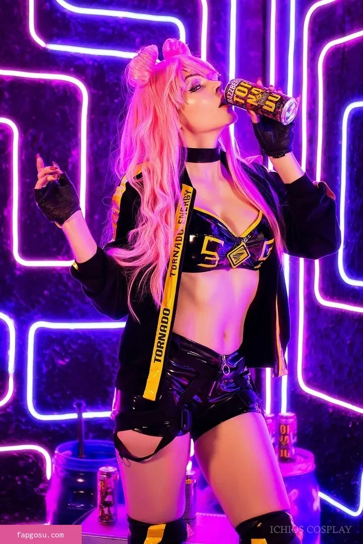 Anya Ichios
