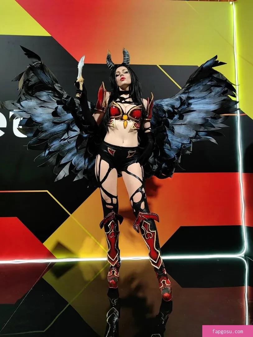 Anya Ichios