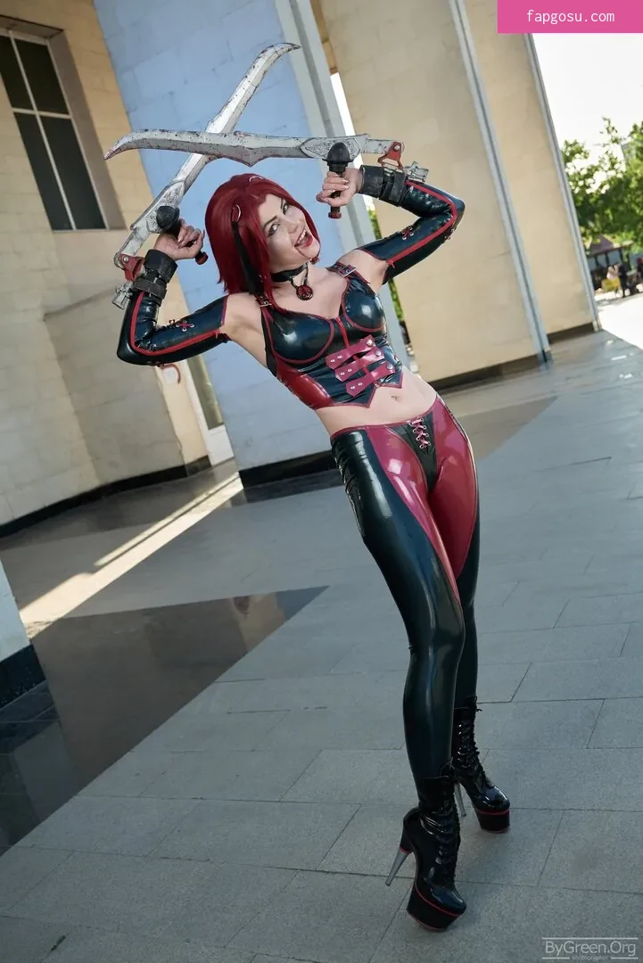 Anya Ichios