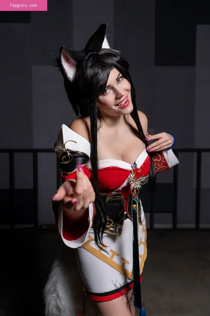 Anya Ichios