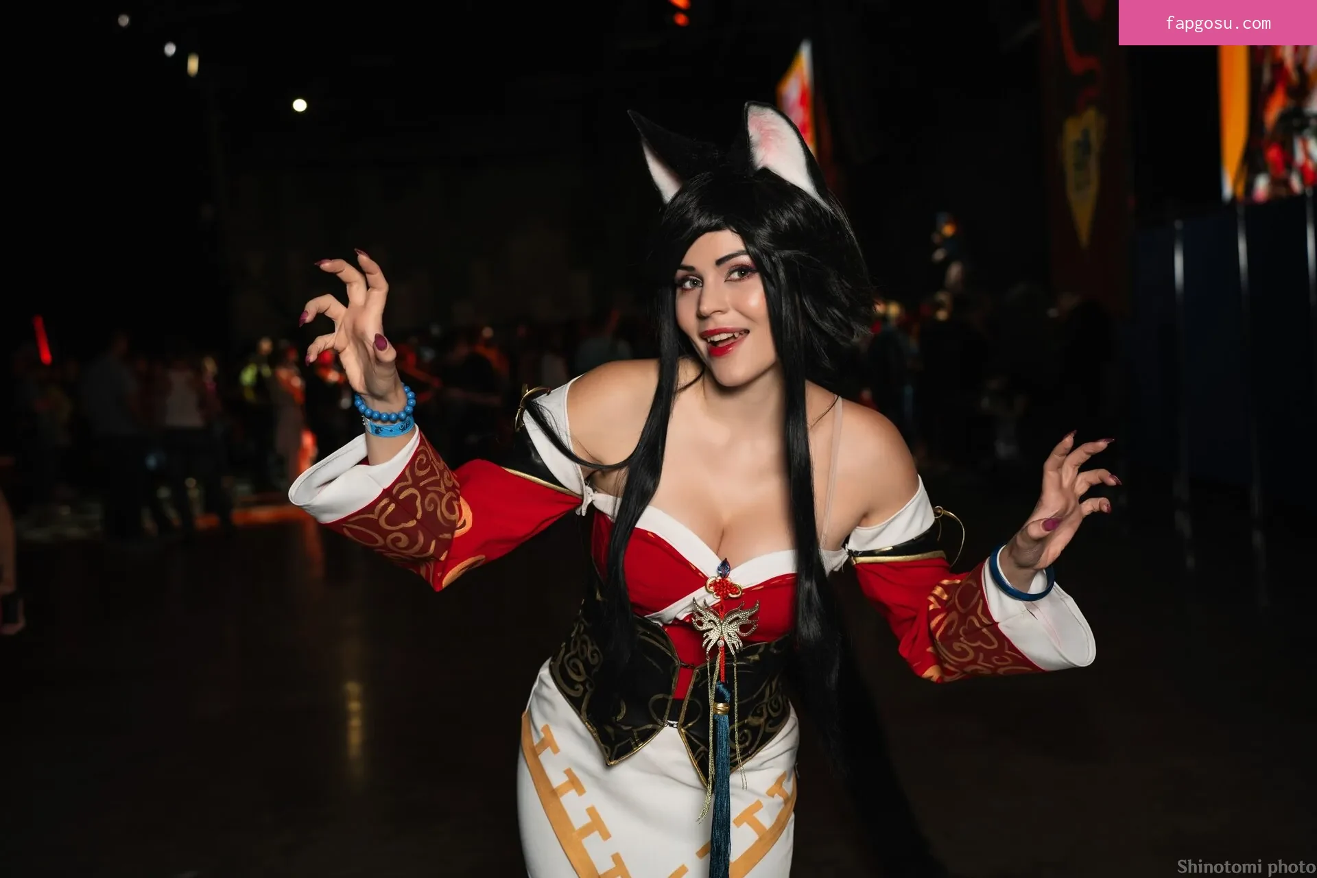 Anya Ichios