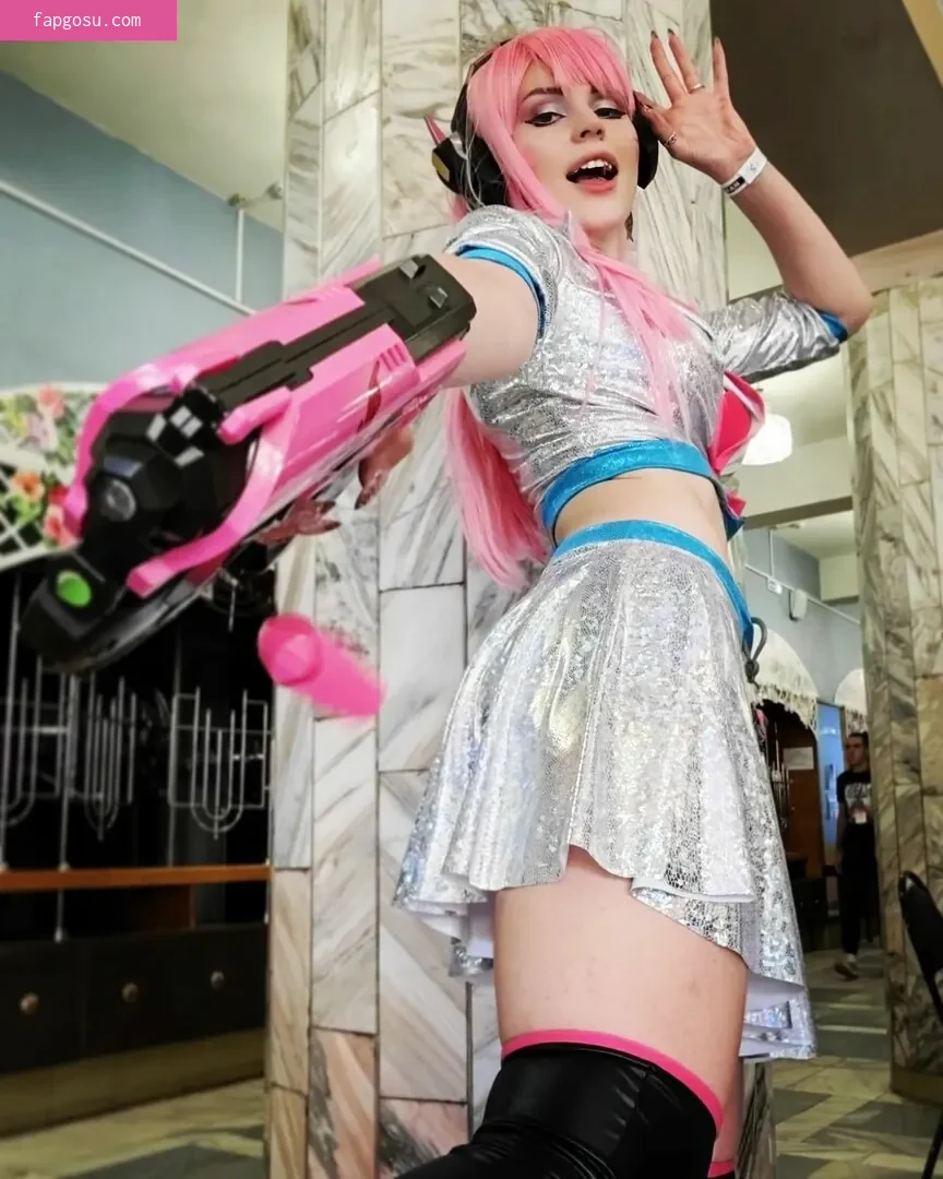 Anya Ichios