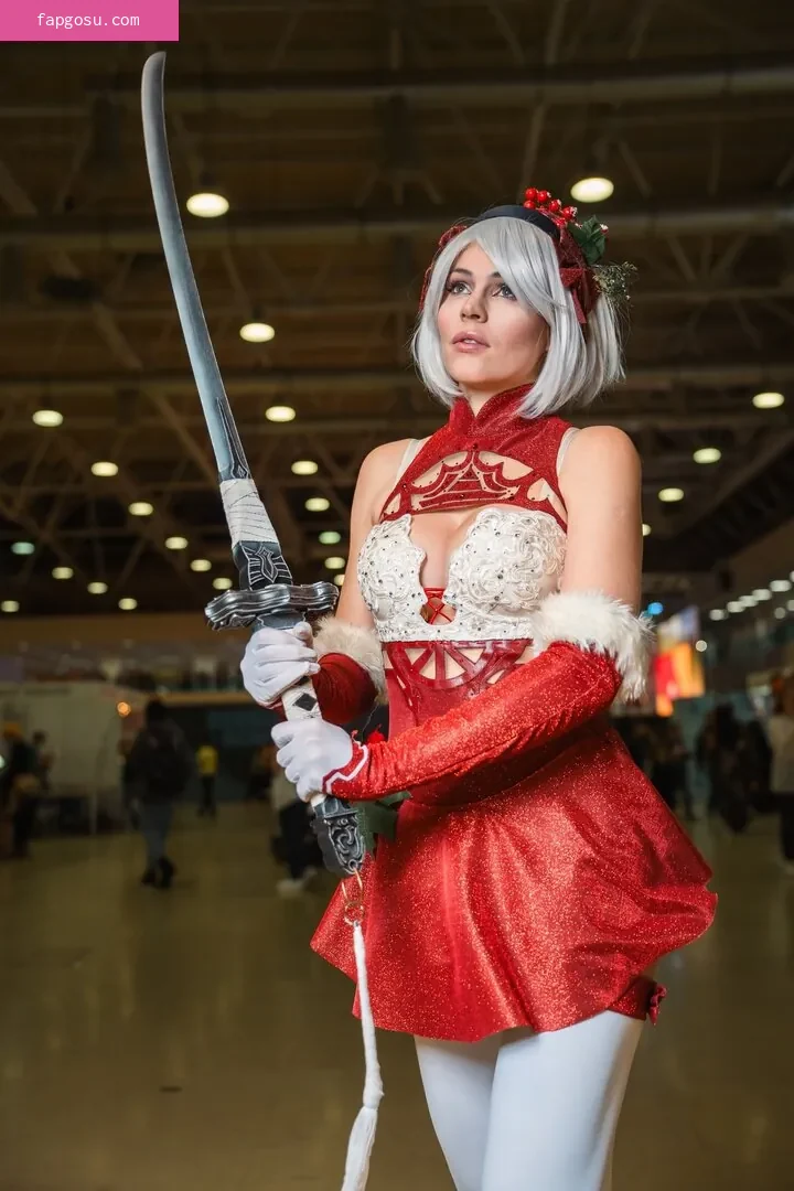 Anya Ichios