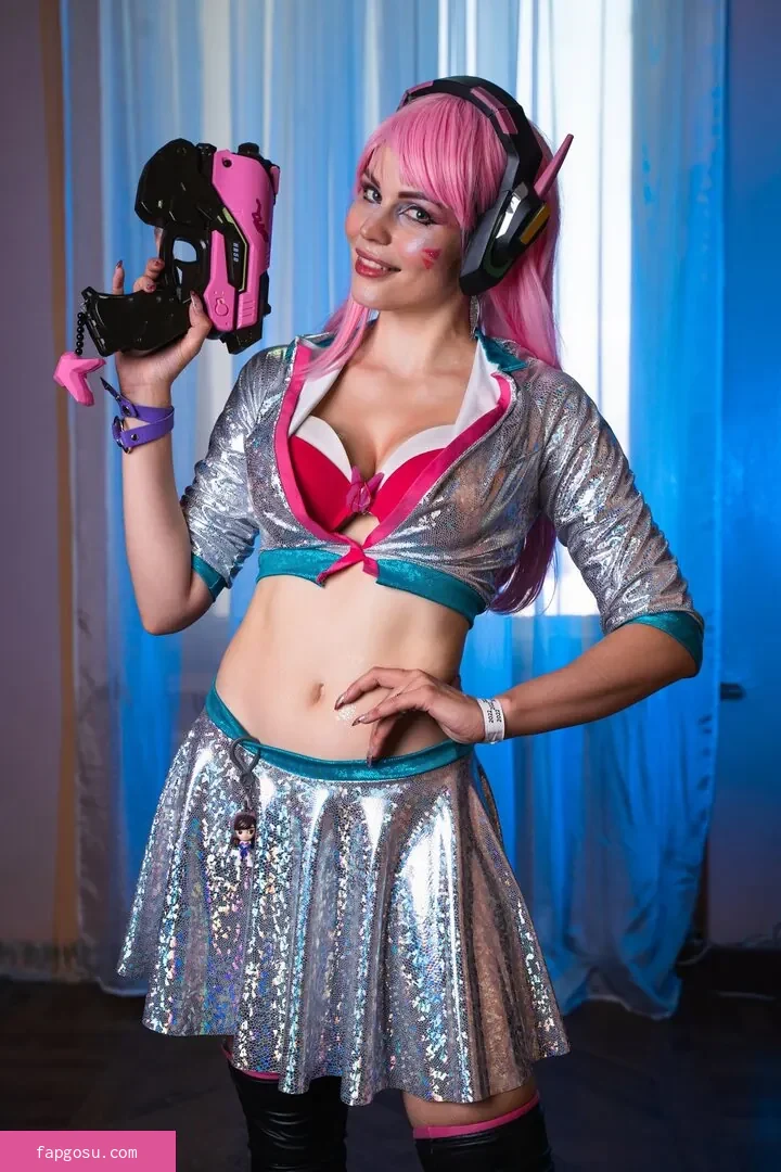 Anya Ichios