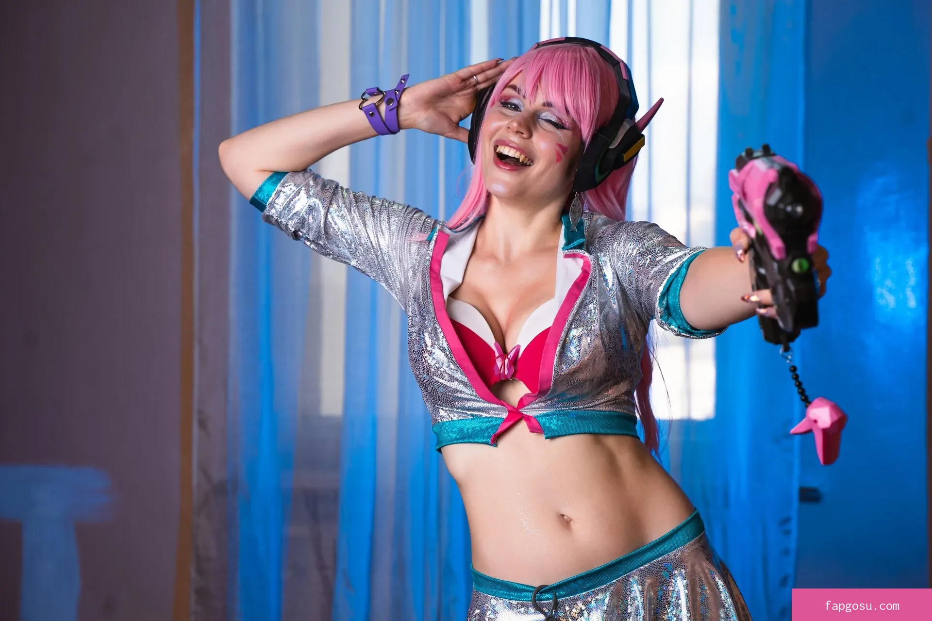 Anya Ichios