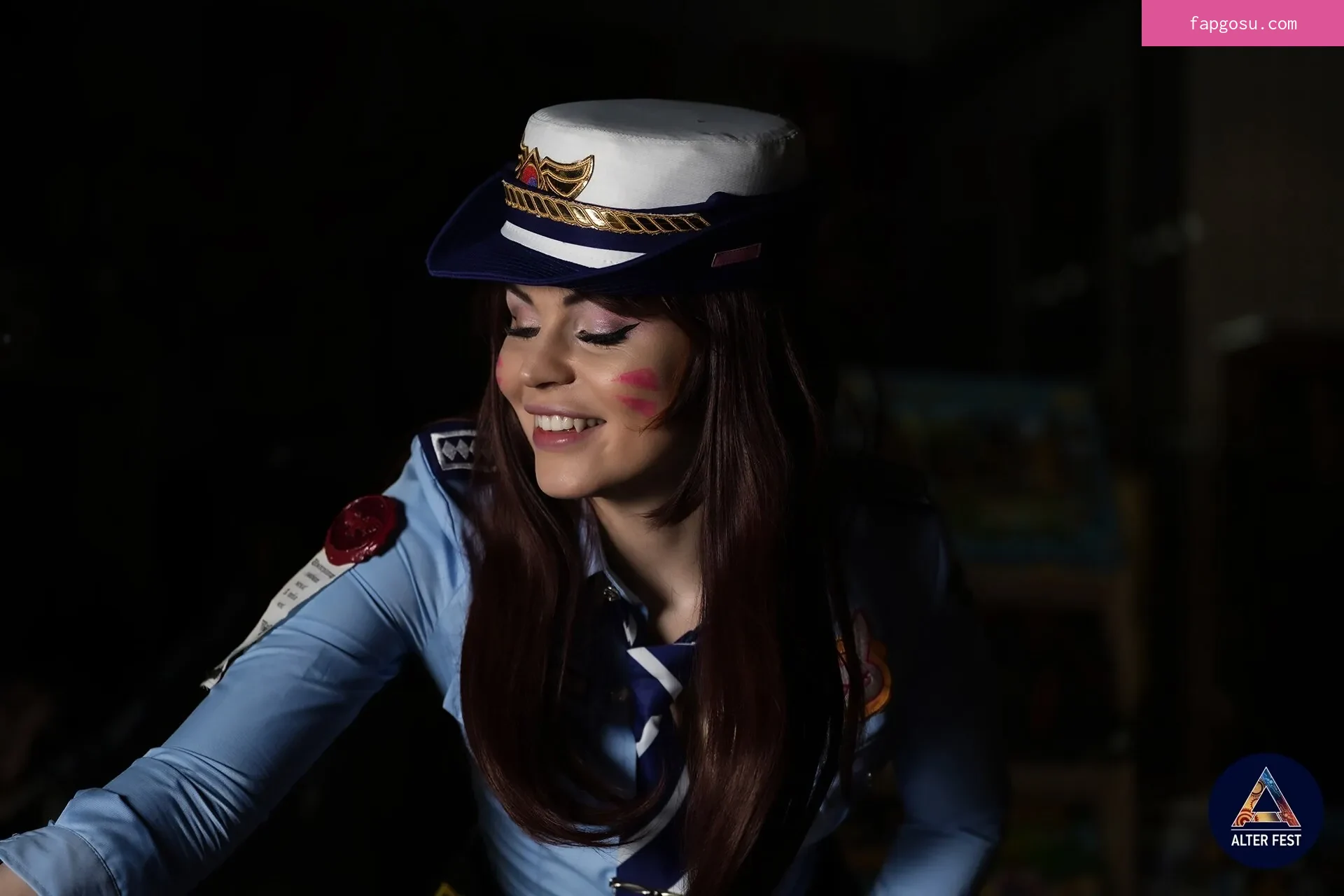 Anya Ichios