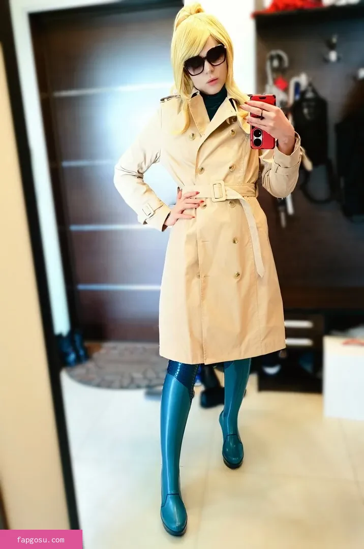 Anya Ichios