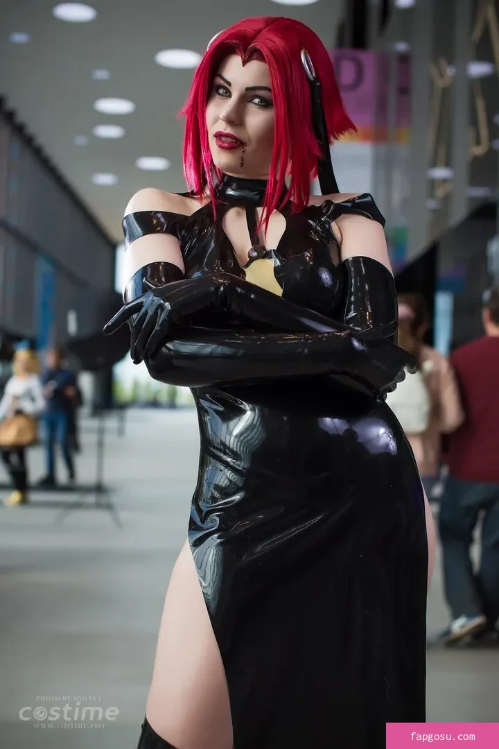Anya Ichios