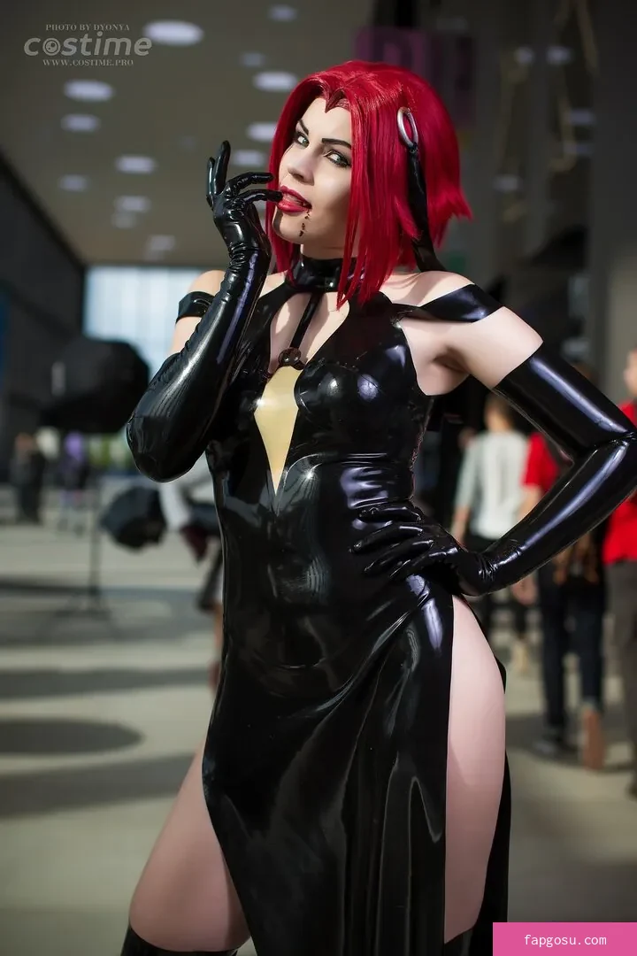 Anya Ichios