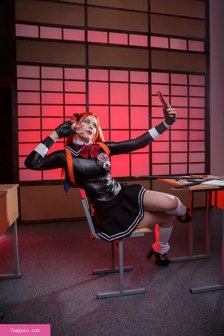Anya Ichios
