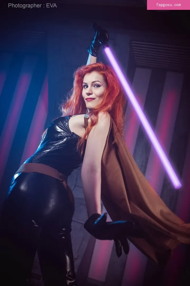 Anya Ichios