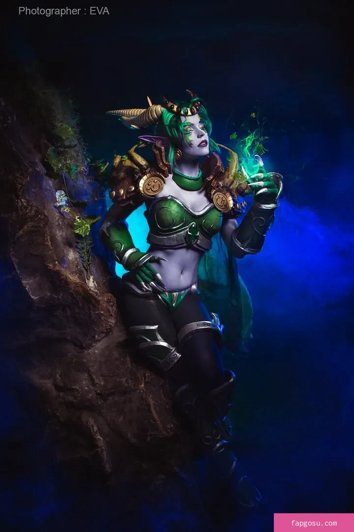 Anya Ichios