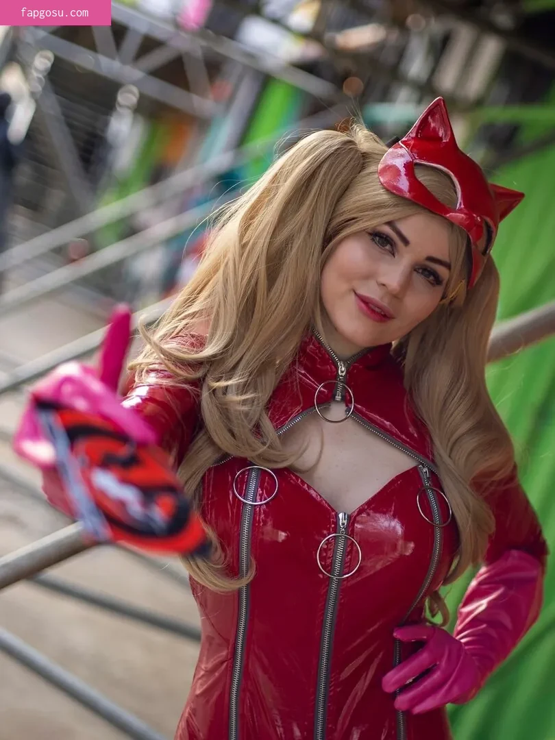 Anya Ichios